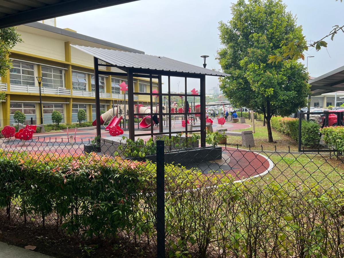Jiejie P16 Wifi Netflix Putrajaya