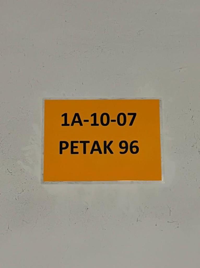Pangsapuri Jiejie P16 Wifi Netflix