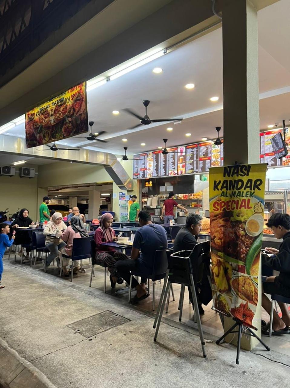 Pangsapuri Jiejie P16 Wifi Netflix *